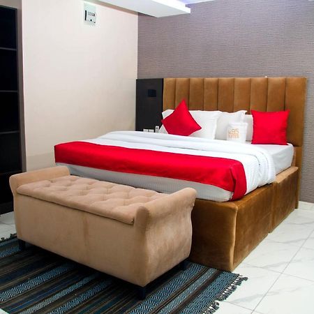 No 95 Suites VI Lagos Dış mekan fotoğraf