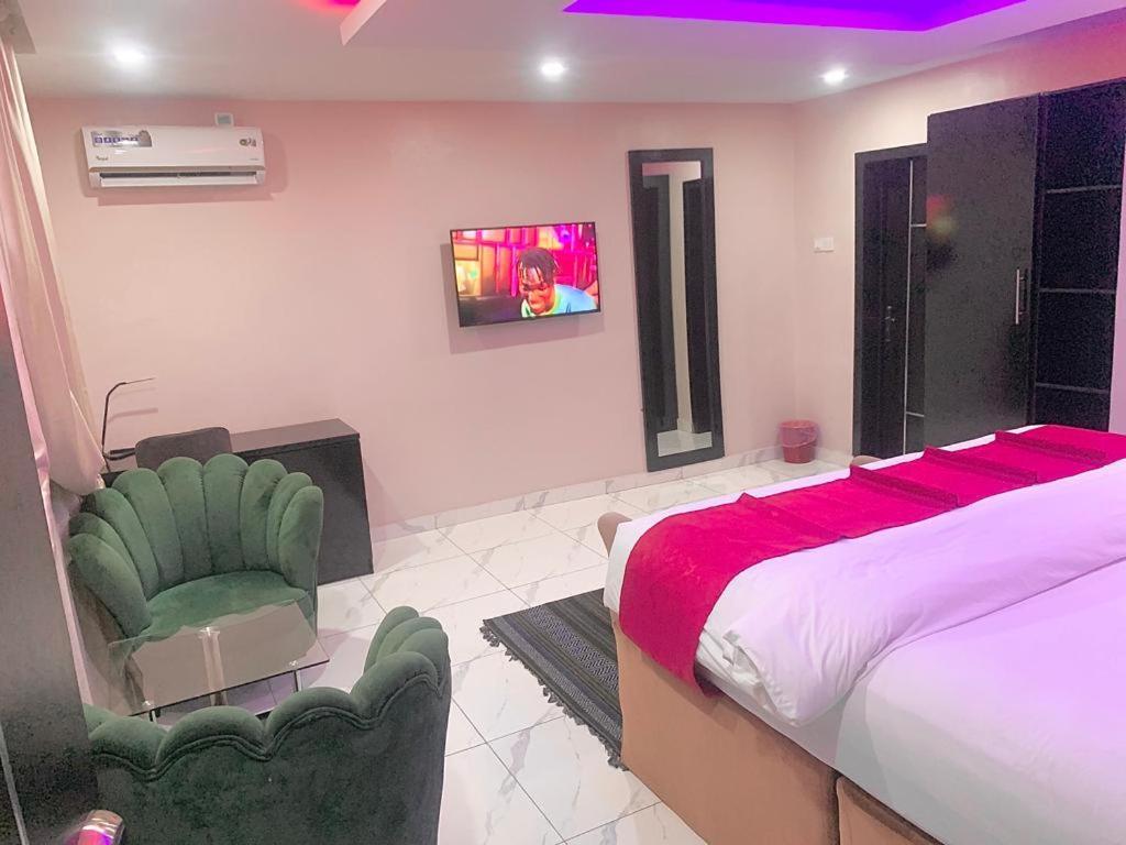 No 95 Suites VI Lagos Dış mekan fotoğraf