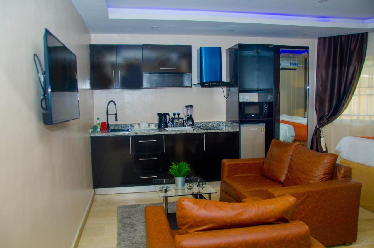 No 95 Suites VI Lagos Dış mekan fotoğraf