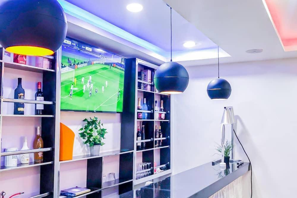 No 95 Suites VI Lagos Dış mekan fotoğraf